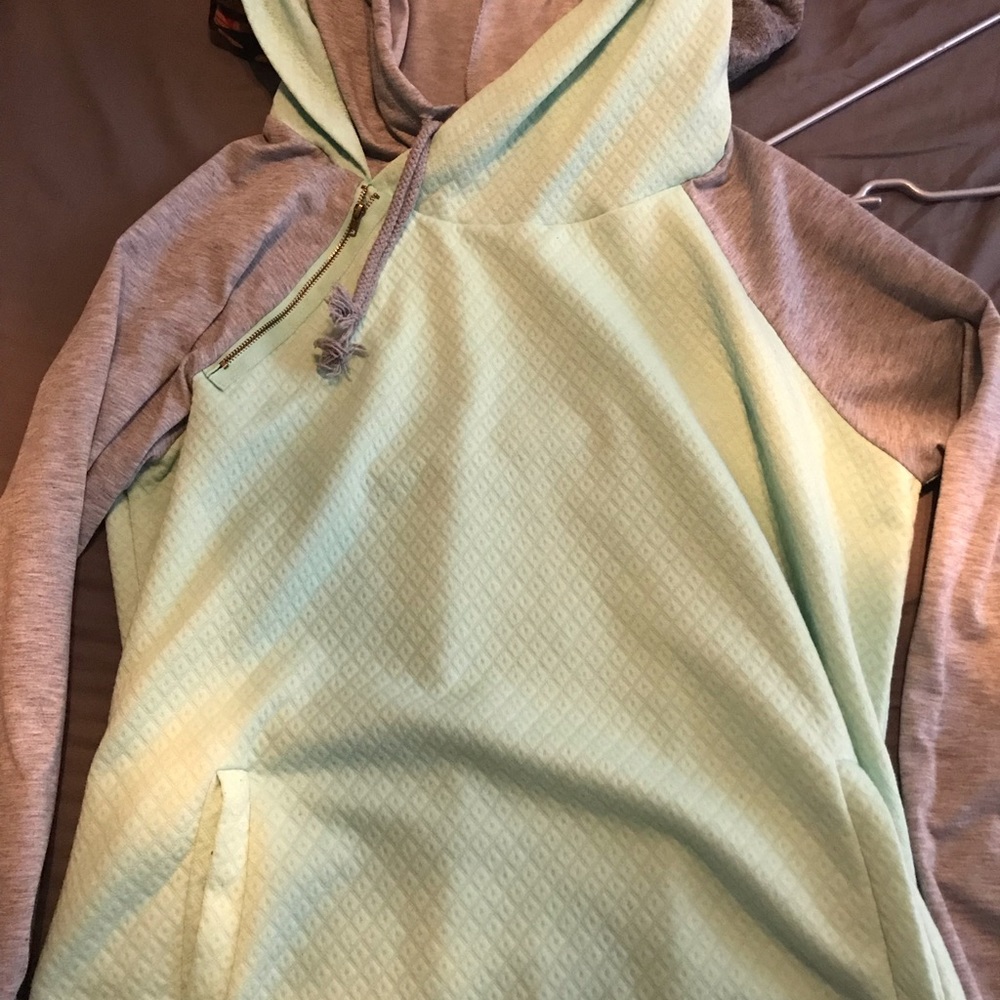 Boutique sweatshirt